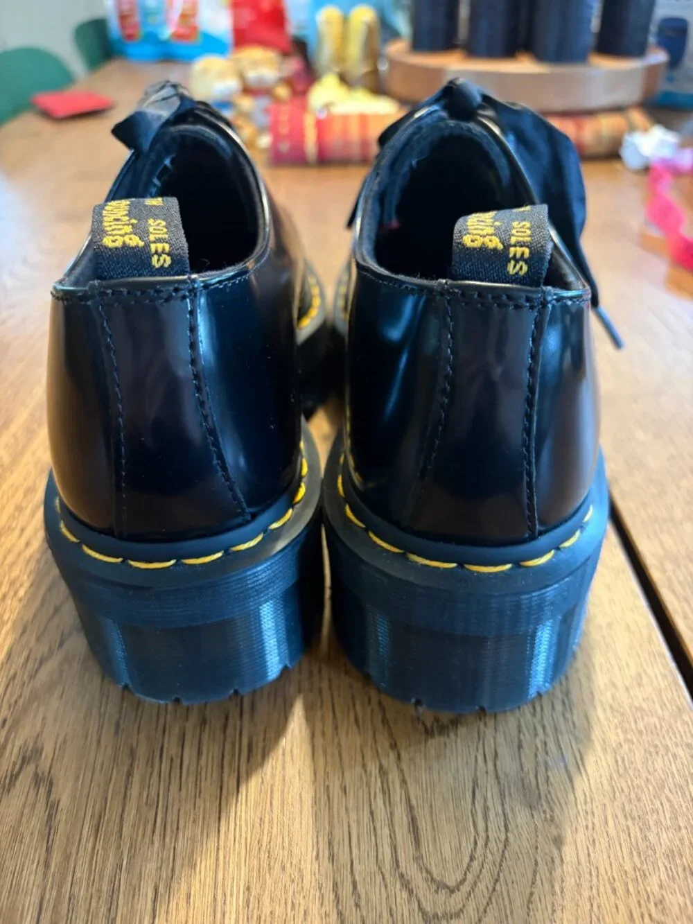 Dr. Martens Women's Retro Holly Quad Platform Shoes Size 9, Like New